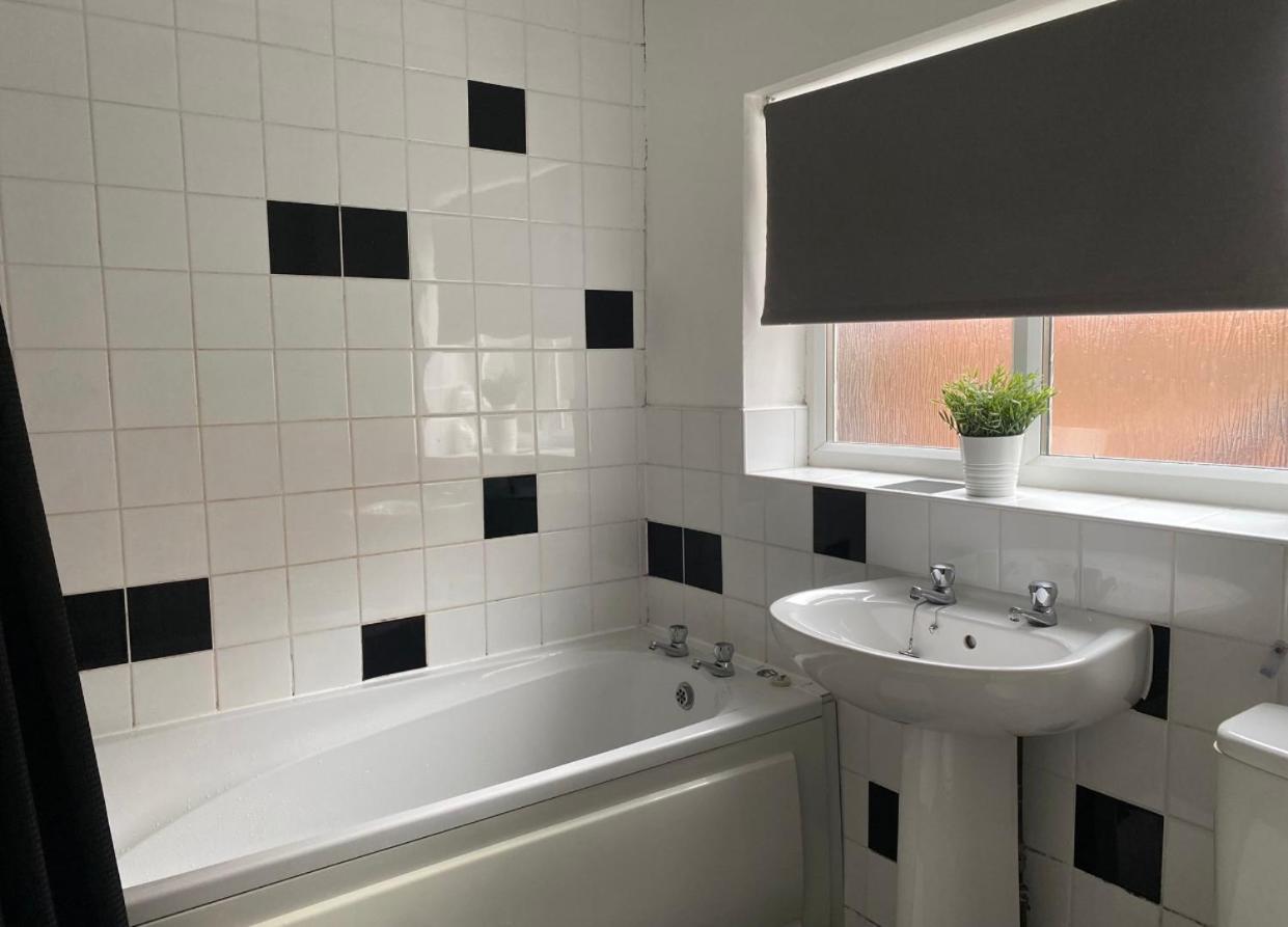 Alexander Apartments Gateshead North ภายนอก รูปภาพ